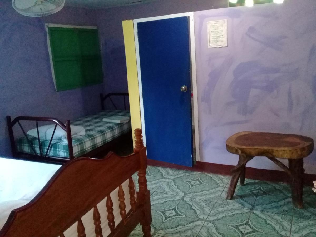 Hostal Maria Rivas Εξωτερικό φωτογραφία