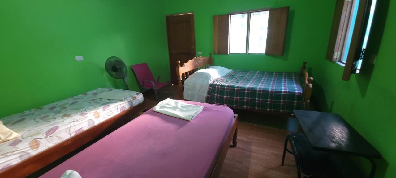 Hostal Maria Rivas Εξωτερικό φωτογραφία