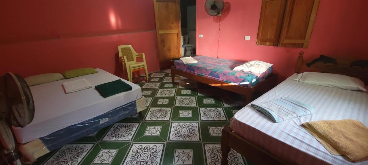 Hostal Maria Rivas Εξωτερικό φωτογραφία
